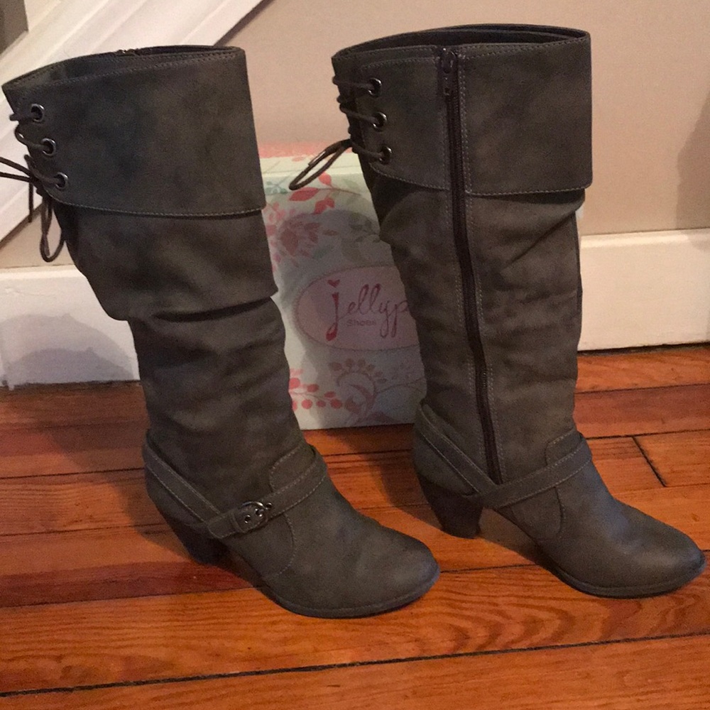 Jellypop Bibiana Gray/Taupe Tall lace-up Boots sz6